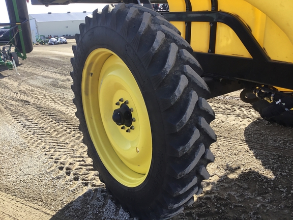 2022 Fast Distributing 9613 Sprayer