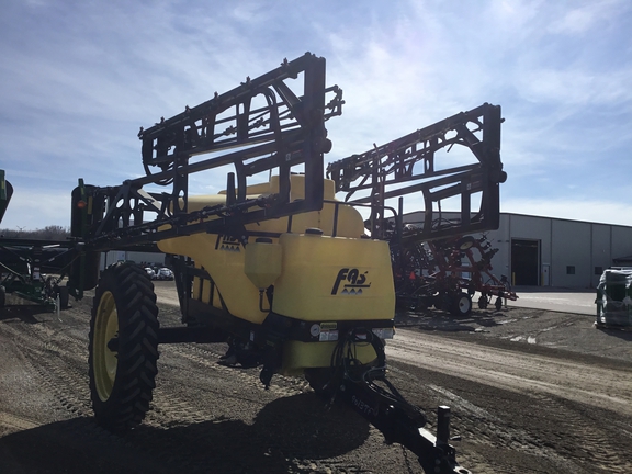 2022 Fast Distributing 9613 Sprayer