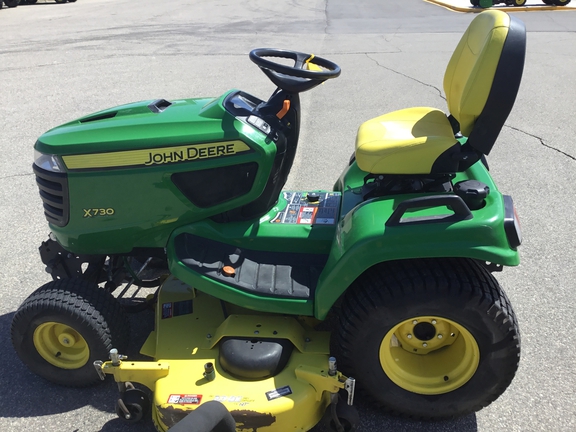 2016 John Deere X730 Garden Tractor