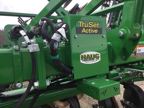 2025 John Deere 2730 Disk Ripper
