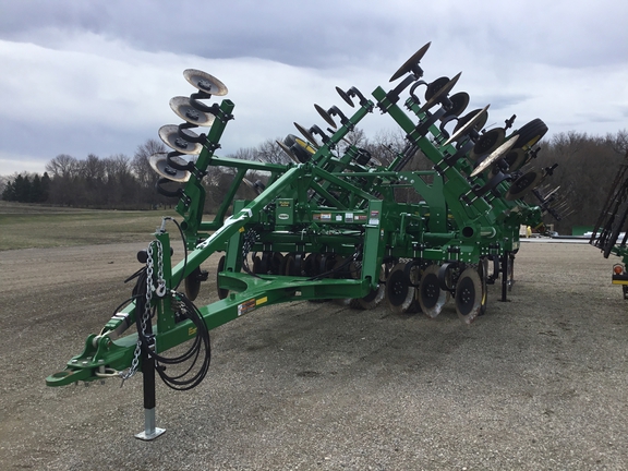 2025 John Deere 2730 Disk Ripper