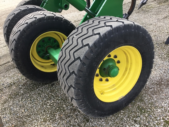 2025 John Deere 2730 Disk Ripper