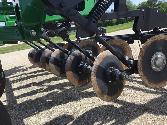 2025 John Deere 2730 Disk Ripper