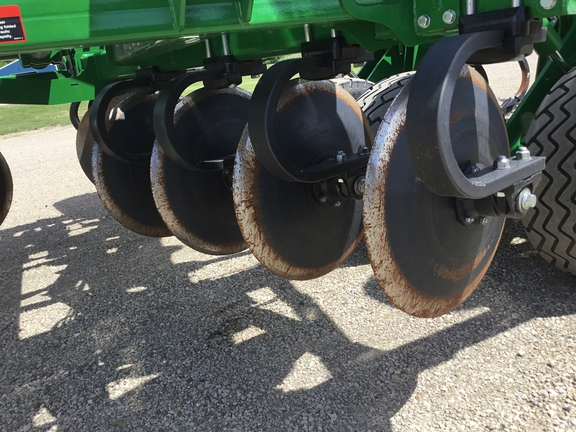 2025 John Deere 2730 Disk Ripper