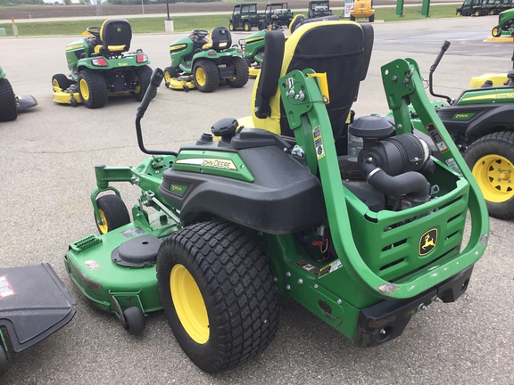 2022 John Deere Z950R Mower/Zero Turn