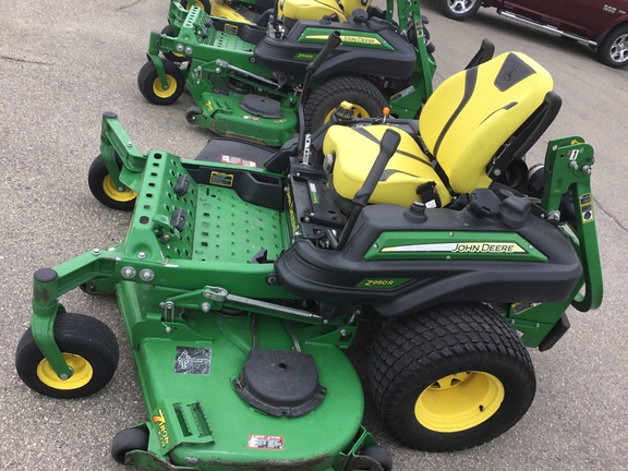 2022 John Deere Z950R Mower/Zero Turn