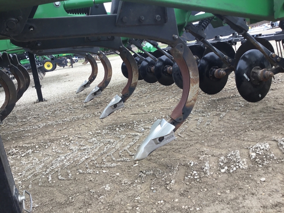 2023 John Deere 2730 Disk Ripper