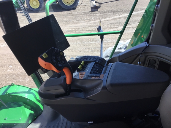 2024 John Deere X9 1000 Combine