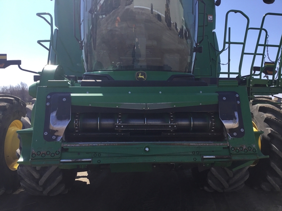 2024 John Deere X9 1000 Combine