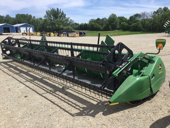 2012 John Deere 625F Header Combine