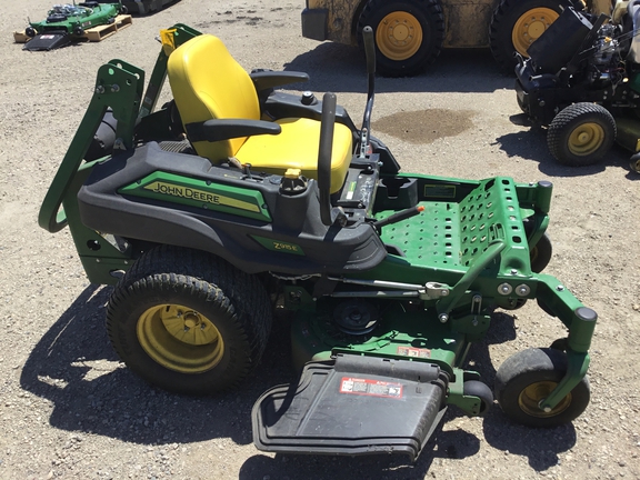 2019 John Deere Z915E Mower/Zero Turn