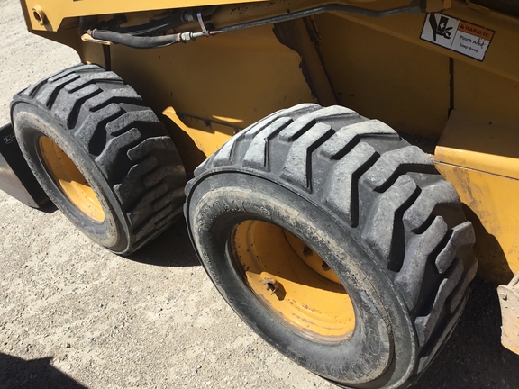 2008 John Deere 332 Skid Steer Loader