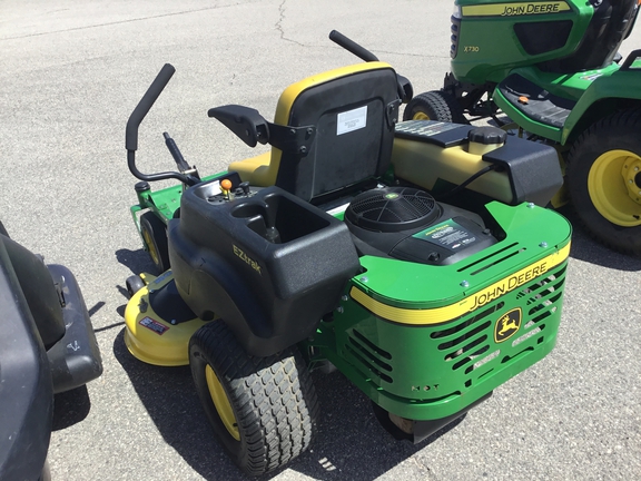 2007 John Deere Z245 Mower/Zero Turn