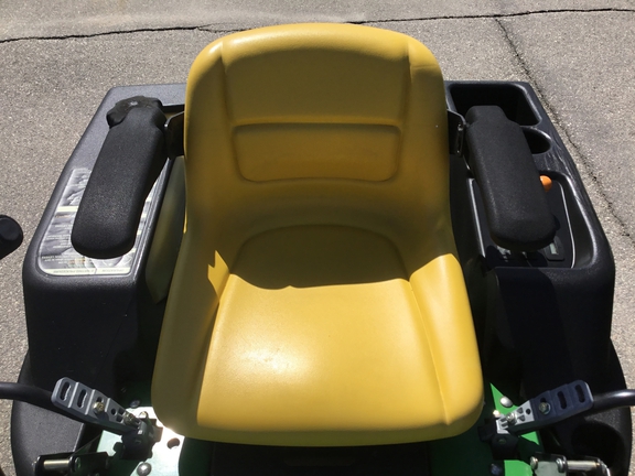 2007 John Deere Z245 Mower/Zero Turn