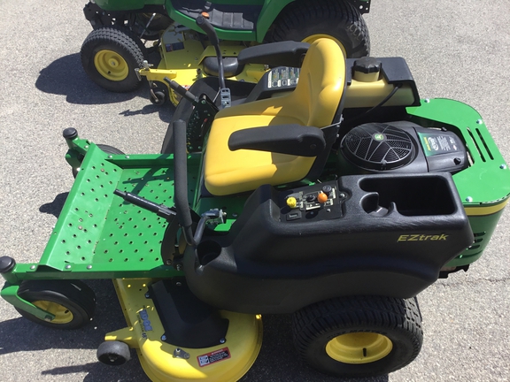 2007 John Deere Z245 Mower/Zero Turn