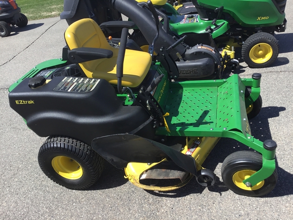 2007 John Deere Z245 Mower/Zero Turn