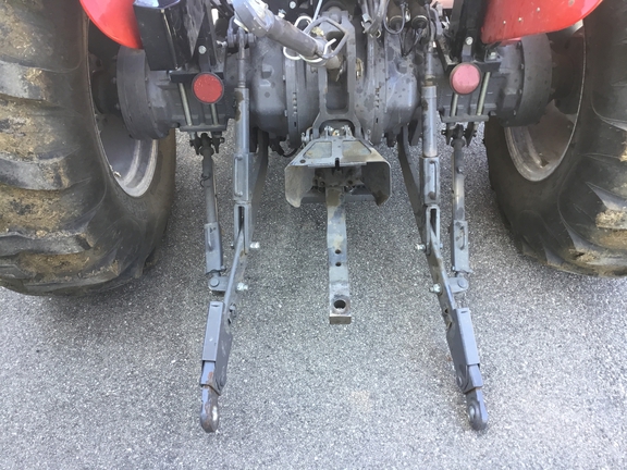 2019 Massey Ferguson 2607H Tractor
