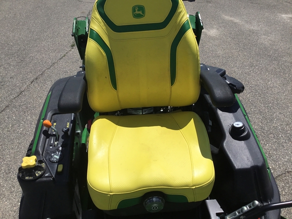2024 John Deere Z950R Mower/Zero Turn