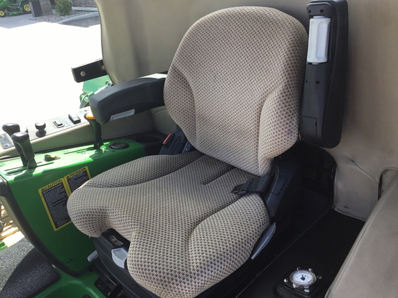 2015 John Deere 1585 Mower/Front Deck