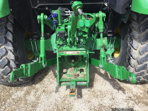 2024 John Deere 5075E Tractor