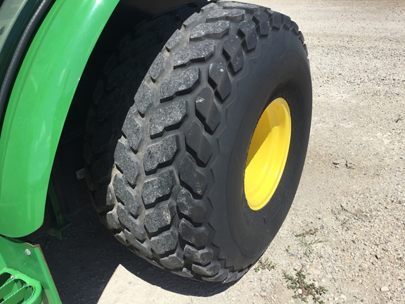 2024 John Deere 5075E Tractor