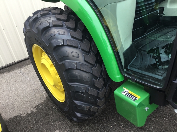 2024 John Deere 4066R Tractor Compact