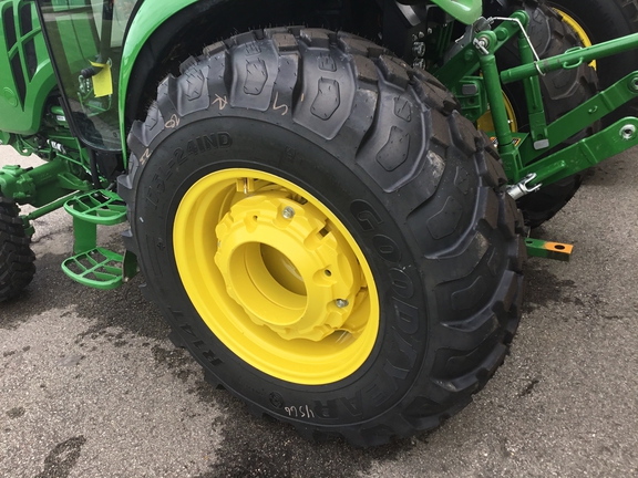 2024 John Deere 4066R Tractor Compact