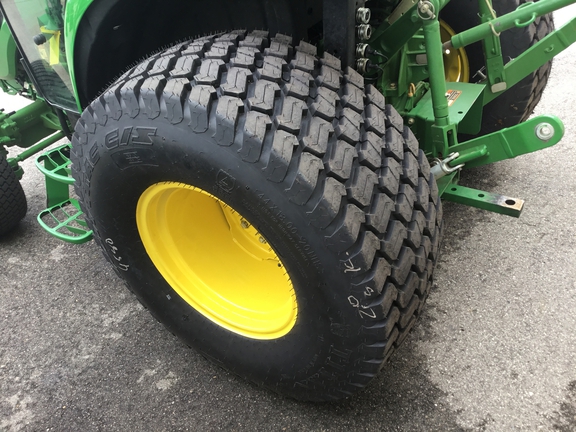 2024 John Deere 4066R Tractor Compact