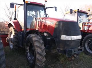 2011 Case IH 190 MAGPS Tractor