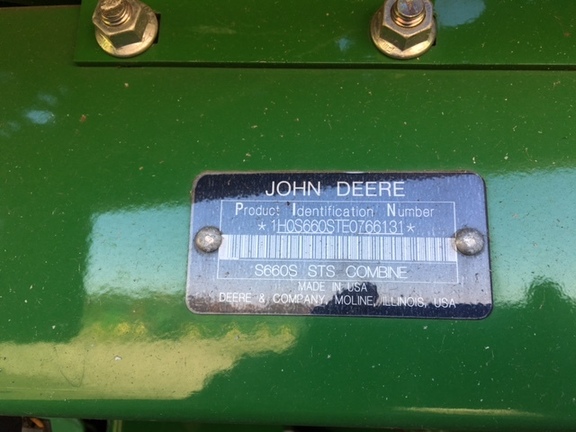 2014 John Deere S660 Combine