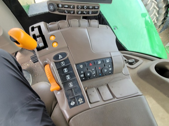 2021 John Deere 9620RX Tractor Rubber Track