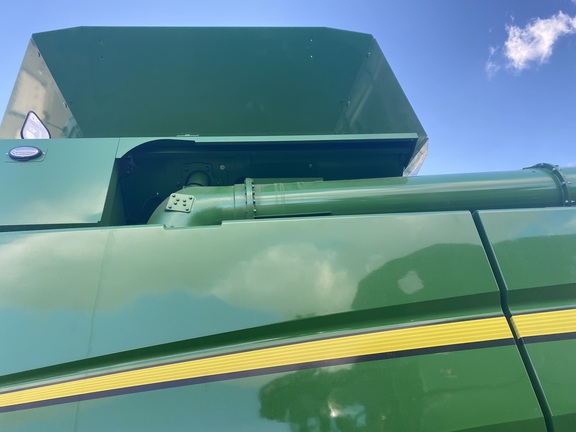 2023 John Deere S780 Combine