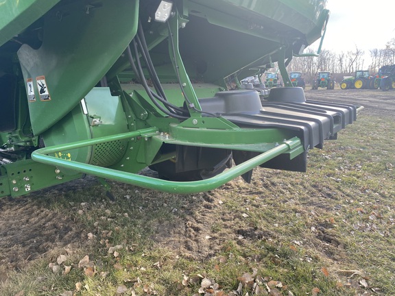 2023 John Deere S780 Combine
