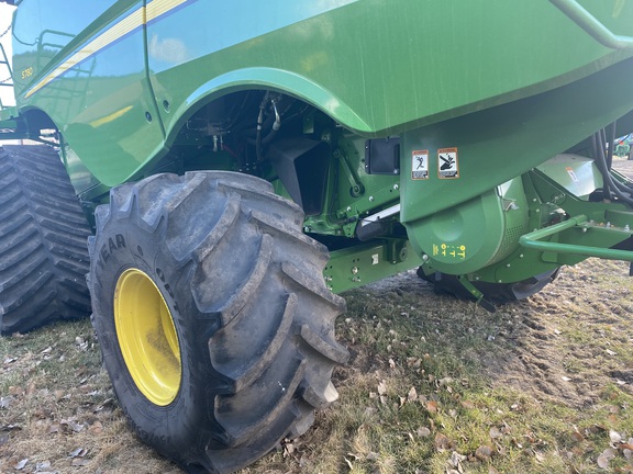 2023 John Deere S780 Combine