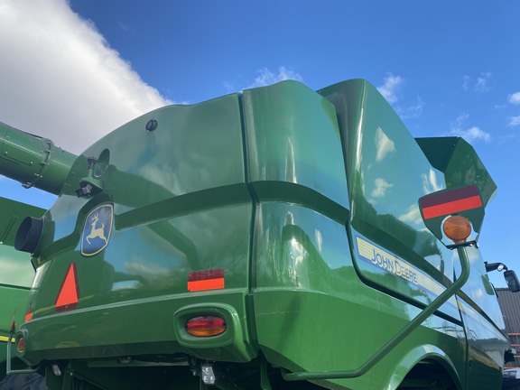 2023 John Deere S780 Combine