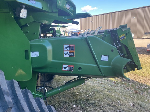2023 John Deere S780 Combine