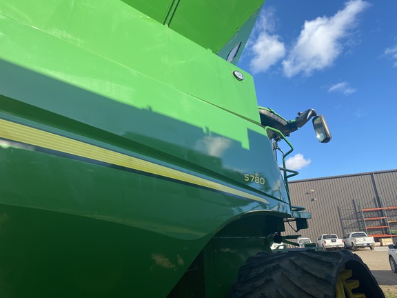 2023 John Deere S780 Combine