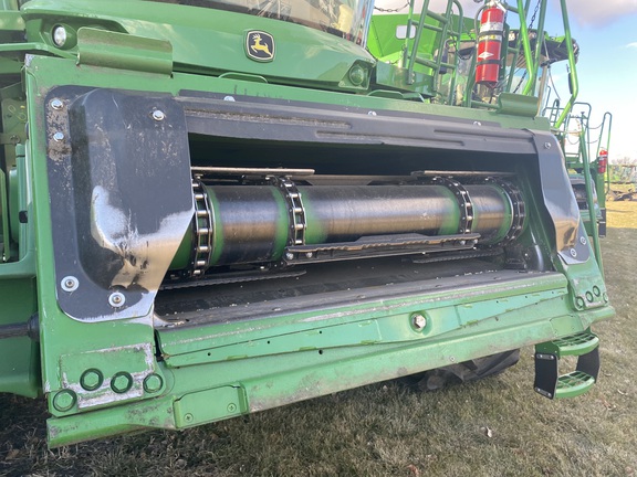 2023 John Deere S780 Combine