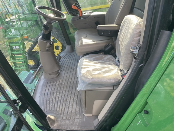 2023 John Deere S780 Combine