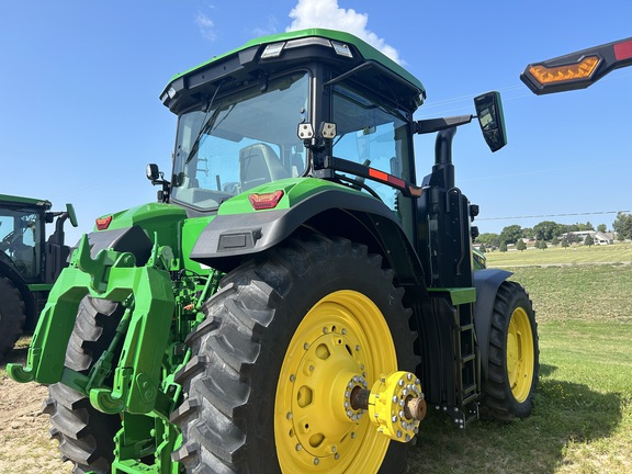 2023 John Deere 8R 410 Tractor