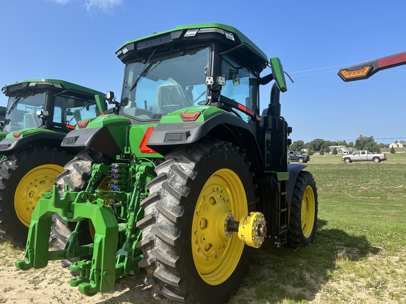 2023 John Deere 8R 410 Tractor