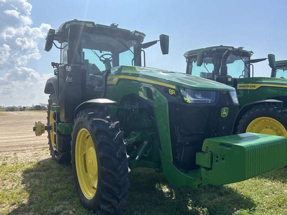 2023 John Deere 8R 410 Tractor