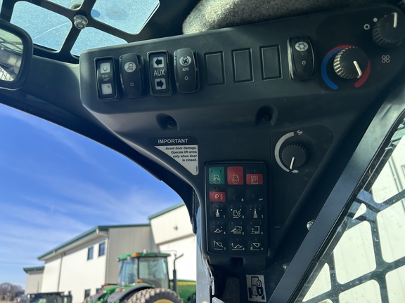 2016 John Deere 332G Skid Steer Loader