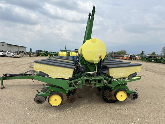 1994 John Deere 7200 Planter