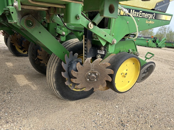 1994 John Deere 7200 Planter