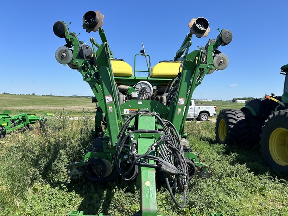 2014 John Deere 1790 Planter