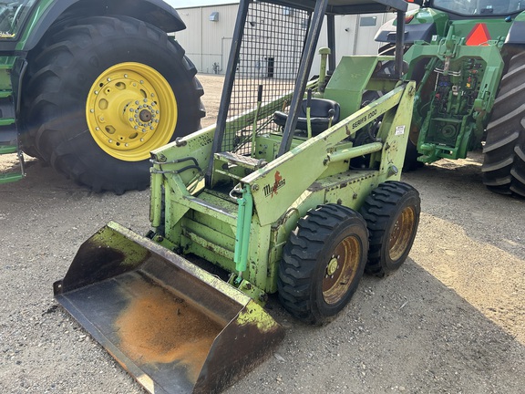 Owatonna mustang 1000 Skid Steer Loader