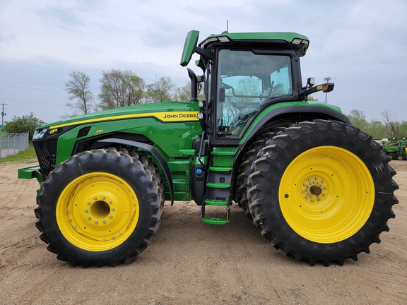 2023 John Deere 8R 310 Tractor