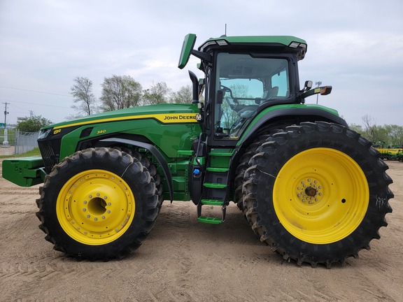 2023 John Deere 8R 340 Tractor