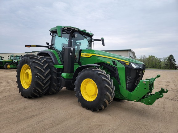 2023 John Deere 8R 370 Tractor